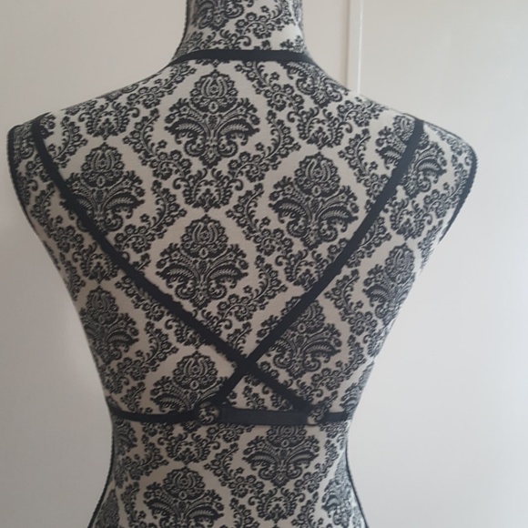 Harnees - Picture 2 of 3